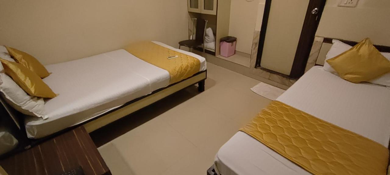 Hotel Minerva Residency - Near Grant Road Railway Station Bombay Extérieur photo